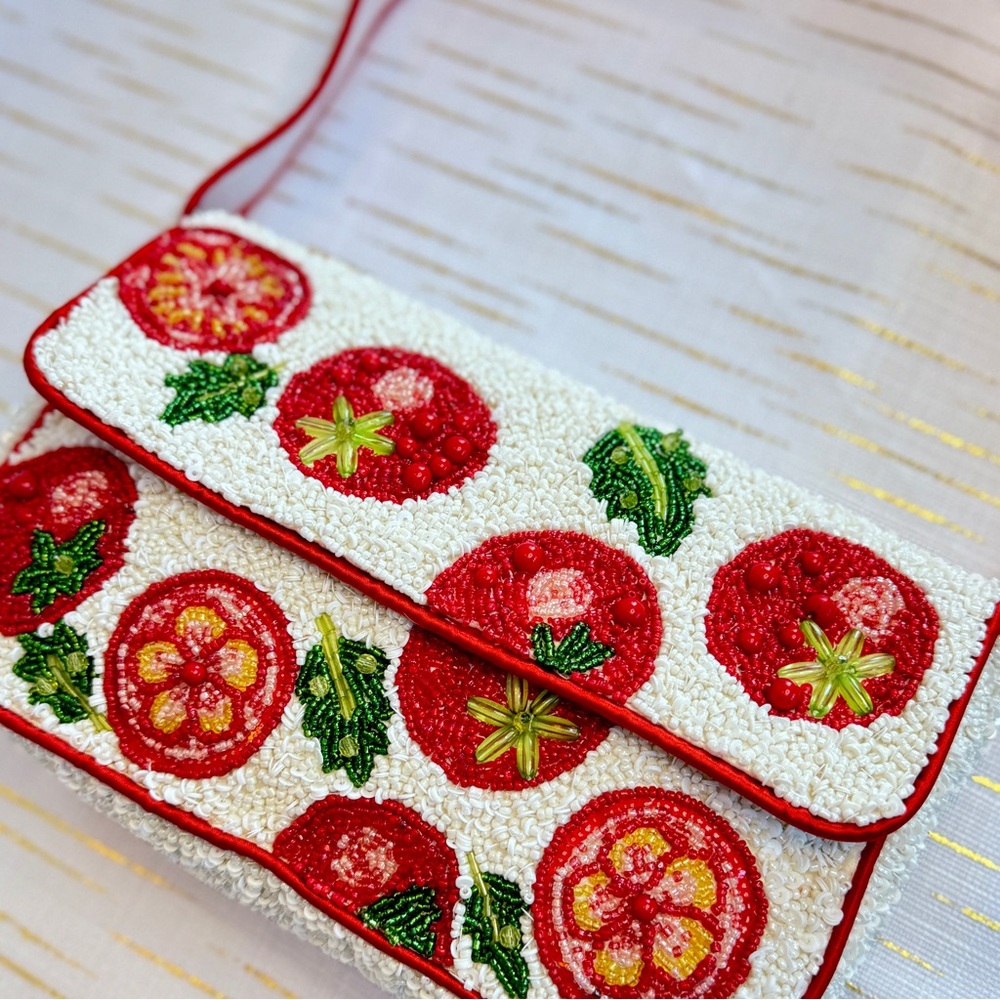 Handmade Beaded Tomato Shoulder Bag | NWT - Picture 7 of 8